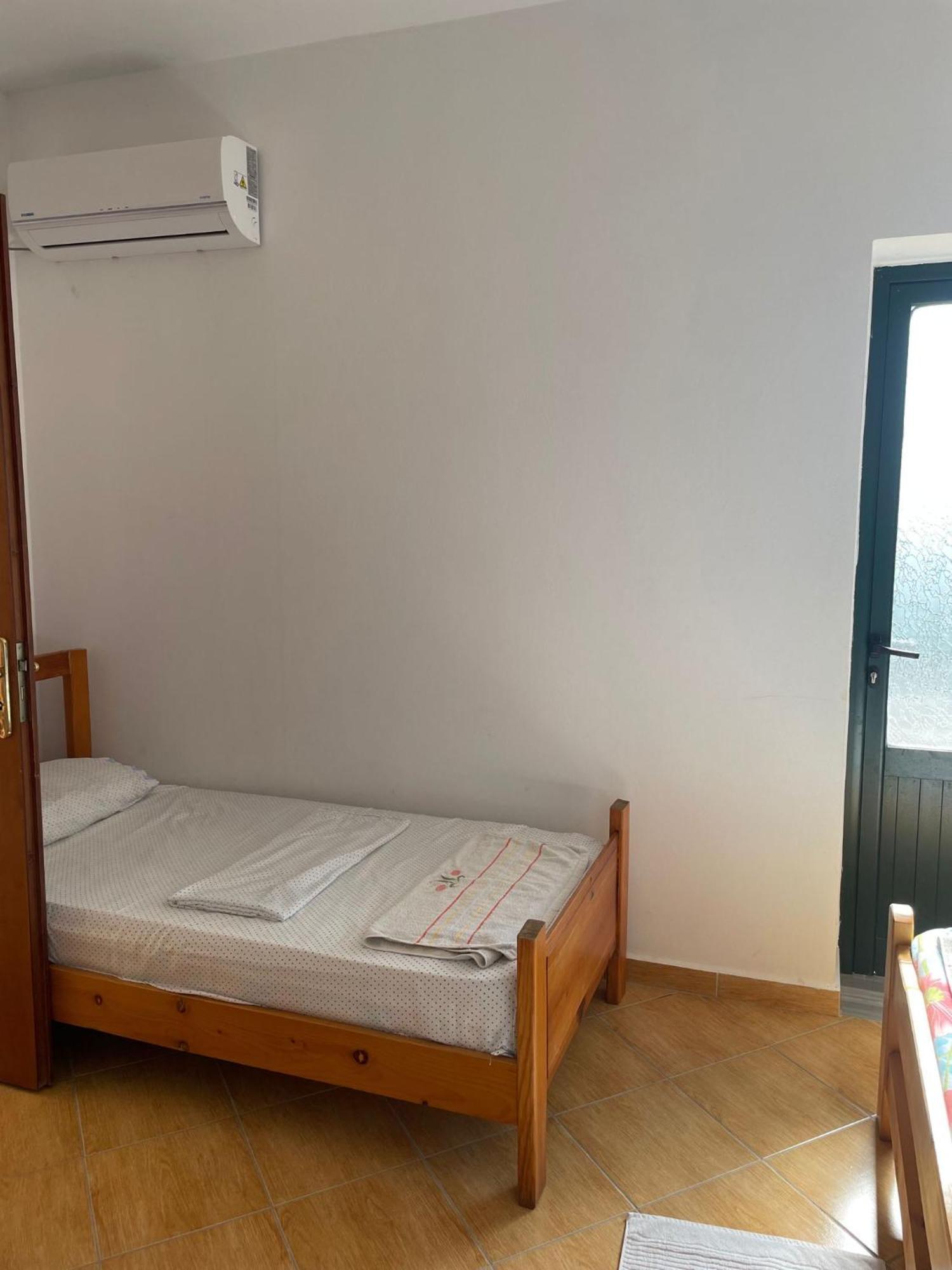 Hotel Bora Gostime Kamer foto
