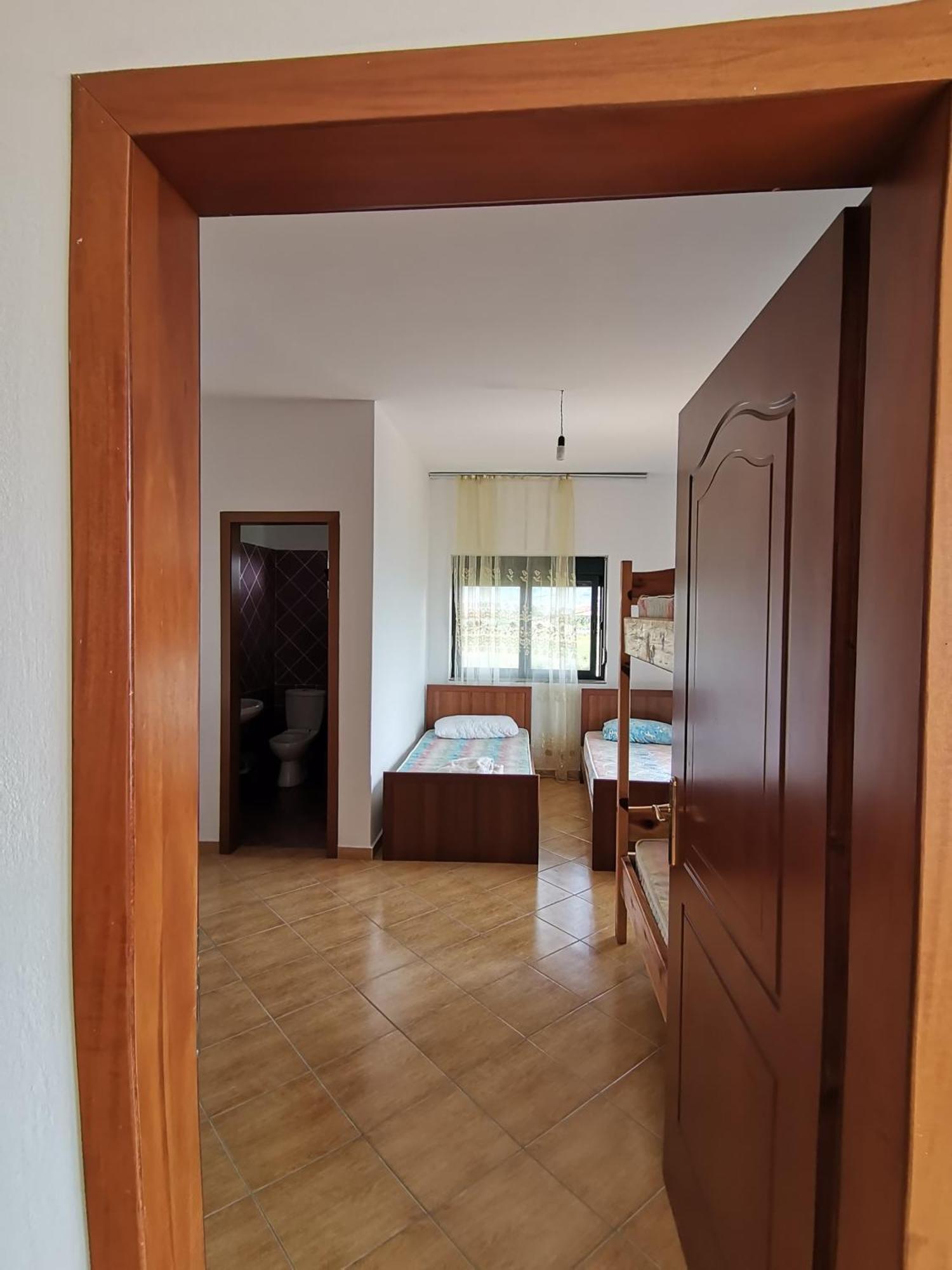 Hotel Bora Gostime Buitenkant foto